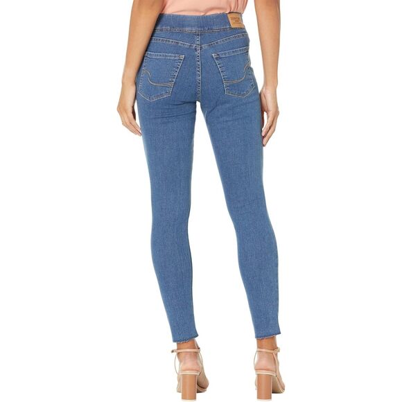 Signature by Levi Totally Shaping Pull-On Skinny Jeans - 28L/W39XL32 Plus - Picture 3 of 6